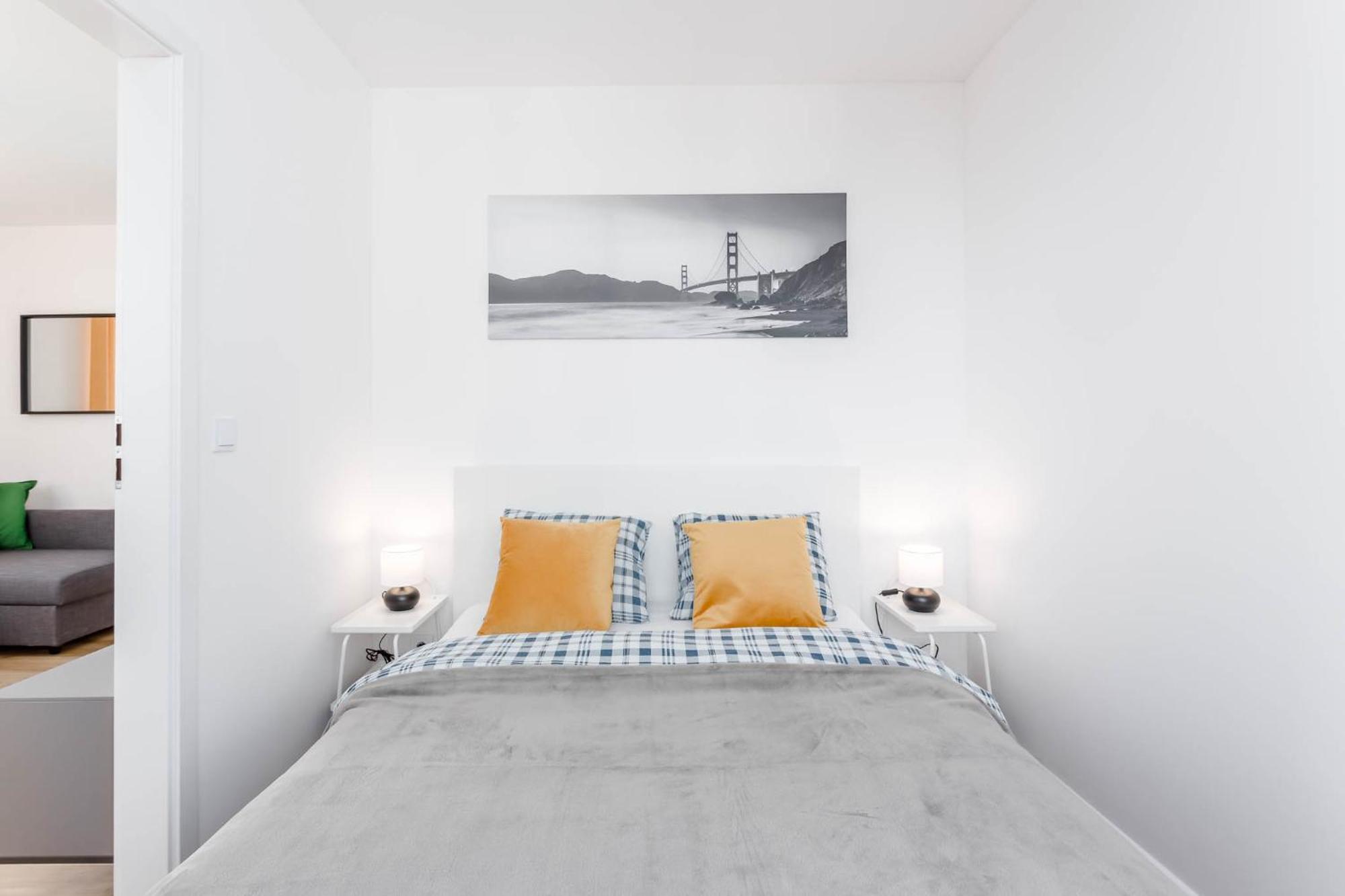 Enjoy! Srodmiescie Nowogrodzka Apartment Warsaw Exterior photo