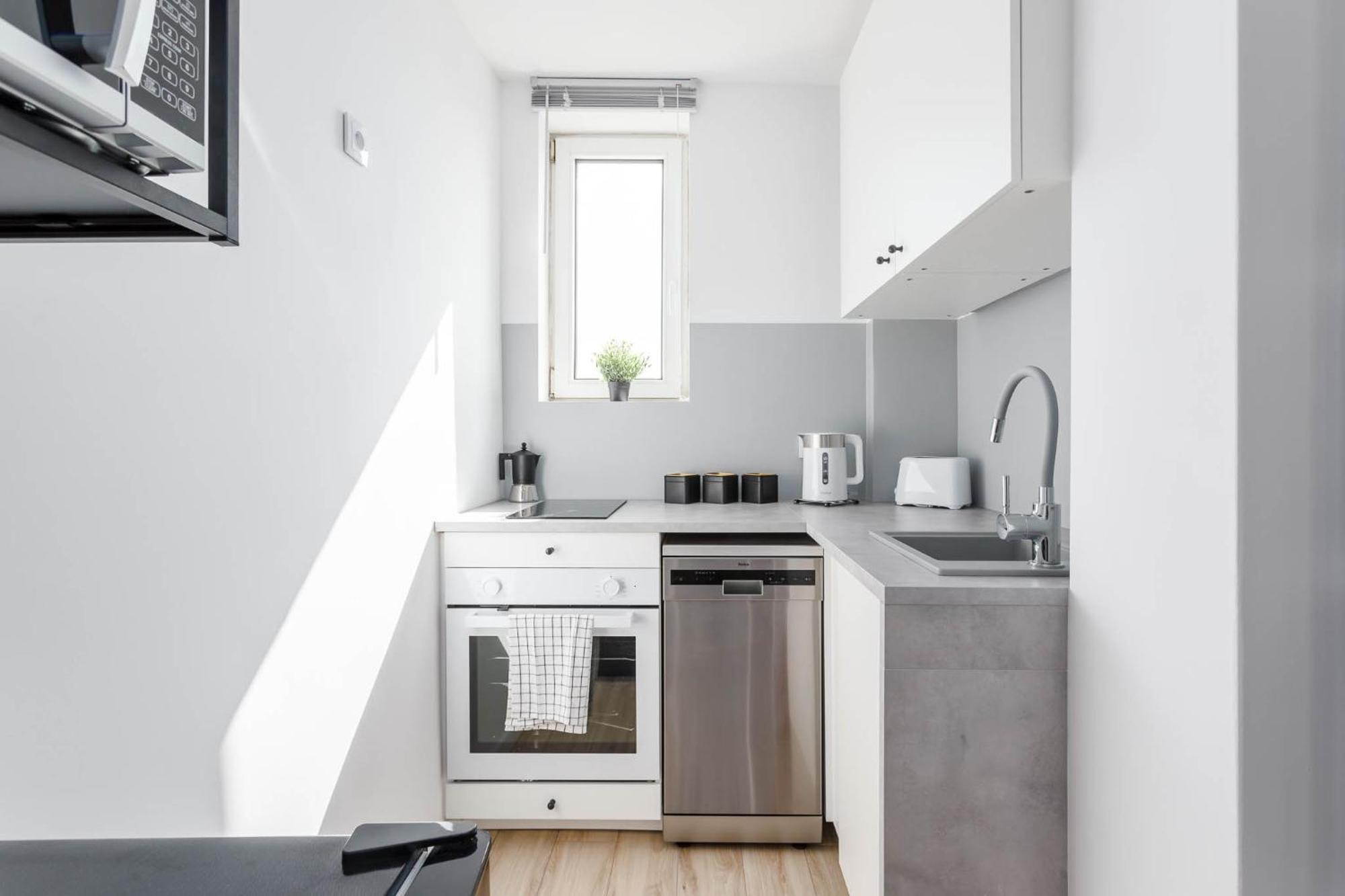 Enjoy! Srodmiescie Nowogrodzka Apartment Warsaw Exterior photo
