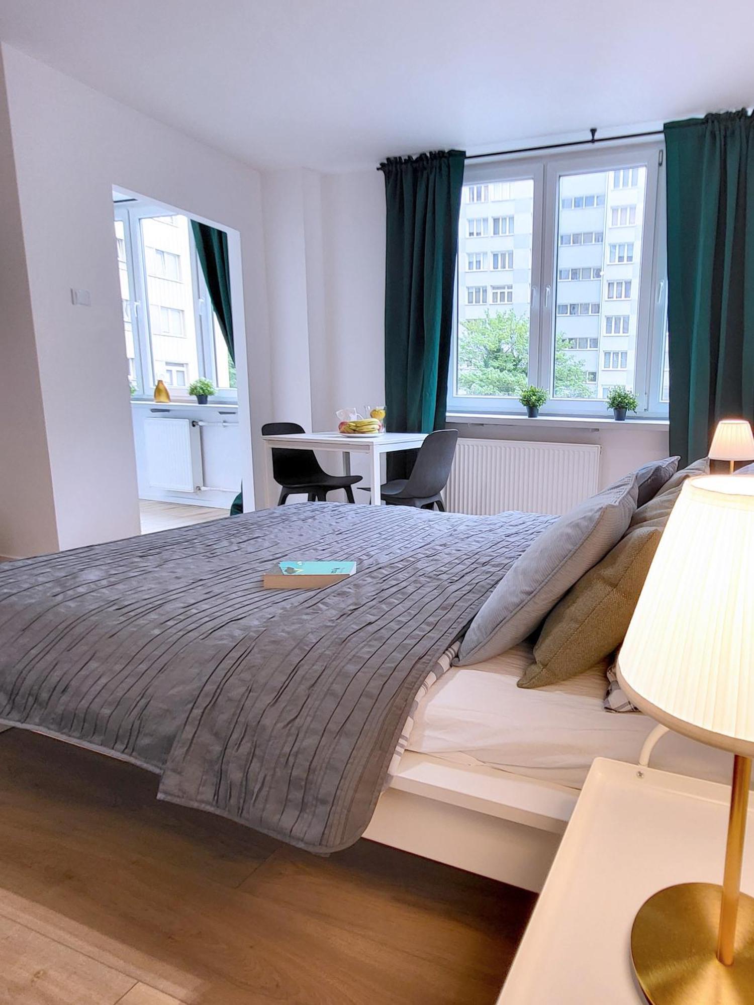 Enjoy! Srodmiescie Nowogrodzka Apartment Warsaw Exterior photo